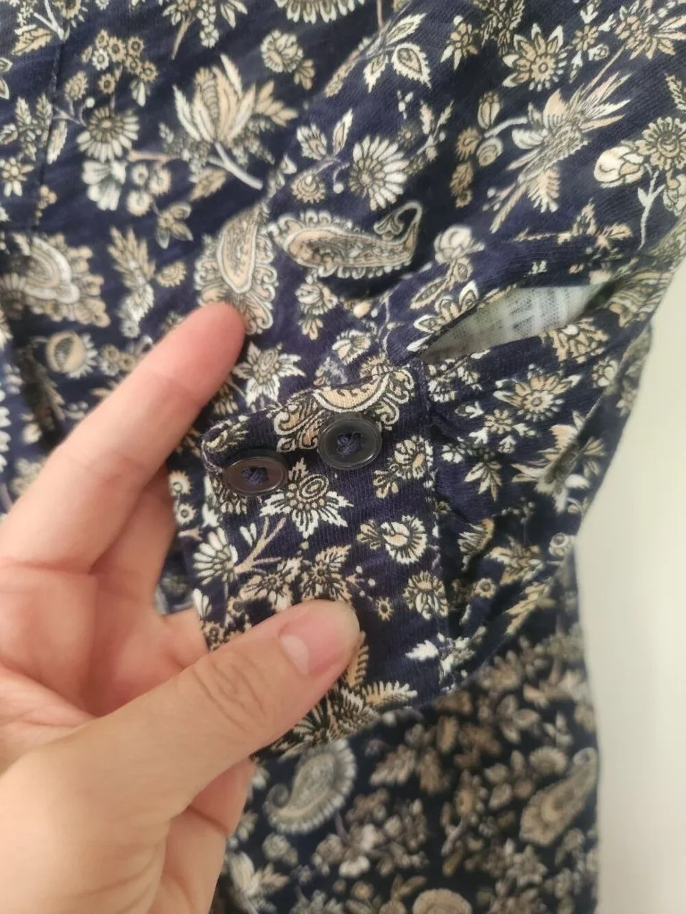 Boden Women's Sz. 4 Floral Short Sleeve Button Up Dress - Picture 3 of 6